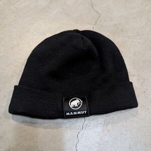 Mammut Classic Black Beanie